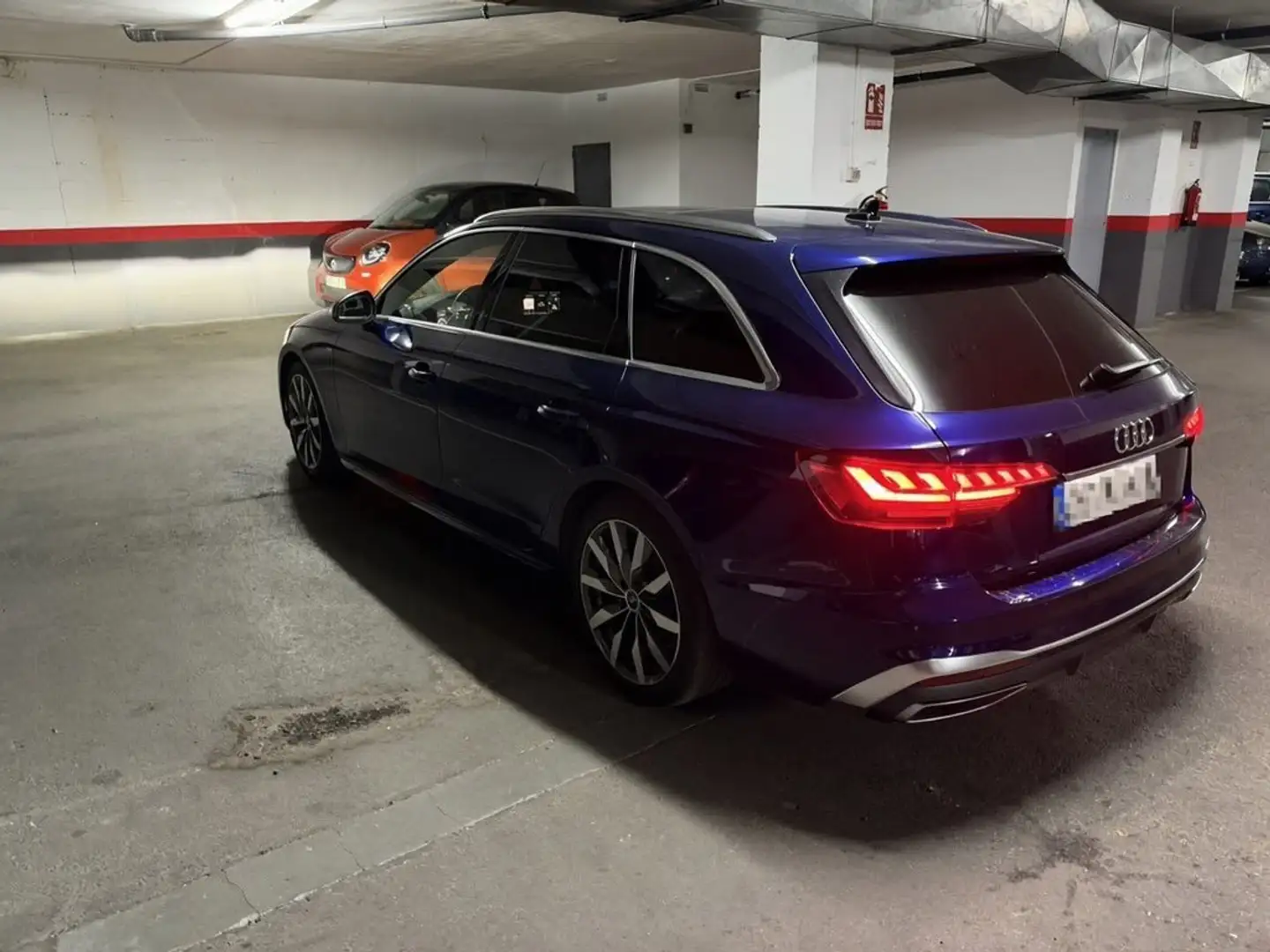 Audi A4 Avant S line 35 TFSI 110kW S tronic Azul - 2