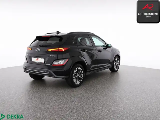 Hyundai Kona view 4