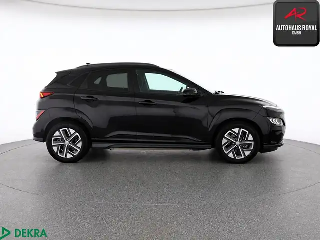 Hyundai Kona view 6