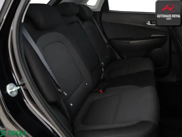 Hyundai Kona view 12