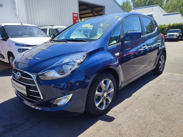 Hyundai iX20 ix20 1.6 Automatik/Navi+Cam/Alu/Panoramadach