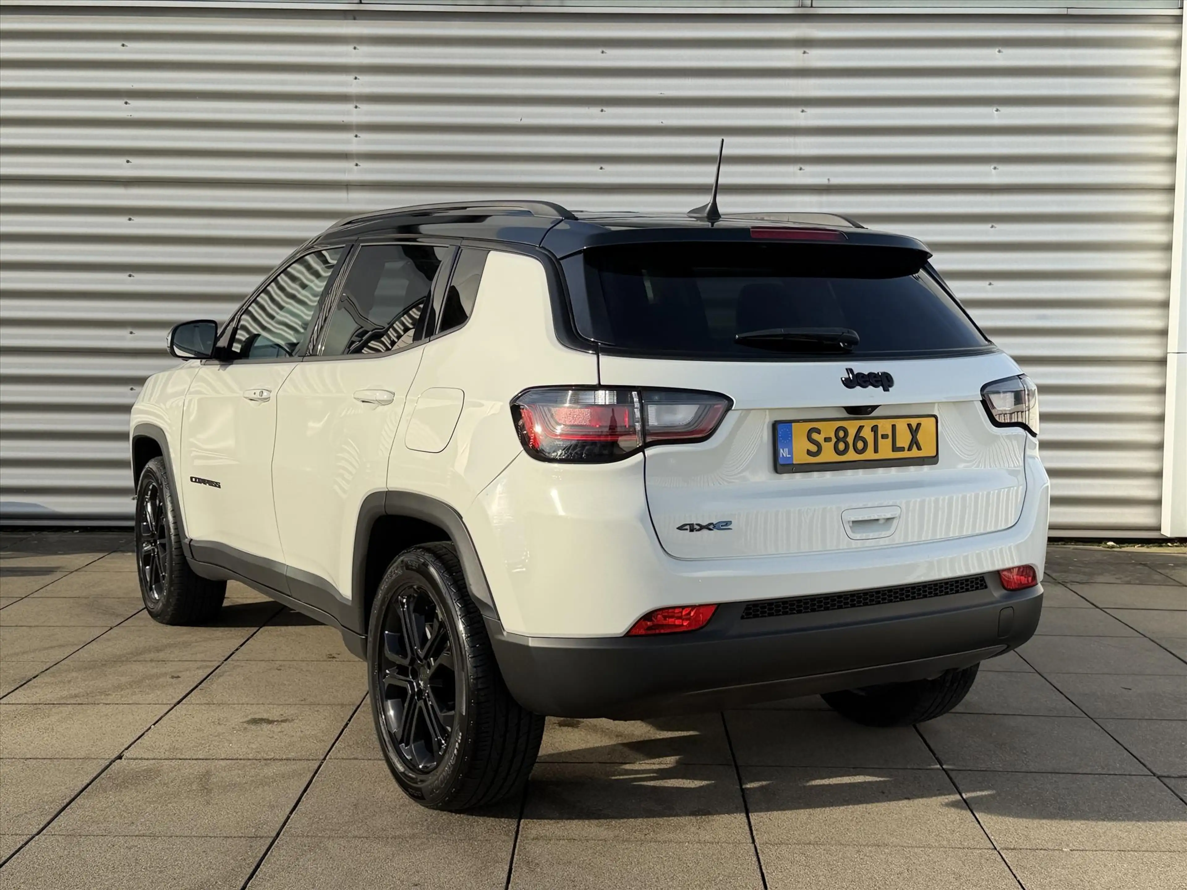 Jeep Compass 1.3T PHEV 4XE 240pk EAWD Automaat Upland Navigatie — photo 6
