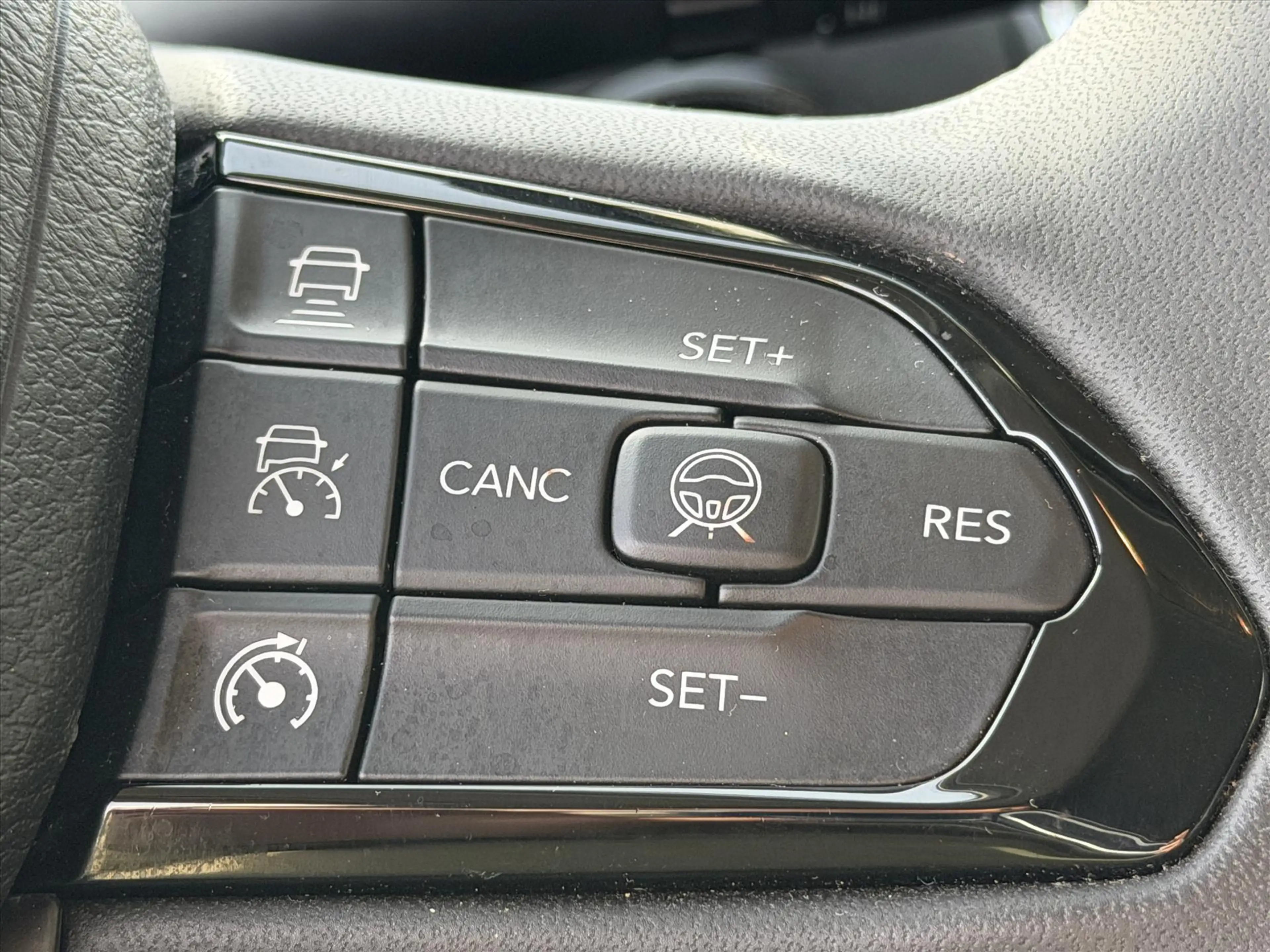 Jeep Compass 1.3T PHEV 4XE 240pk EAWD Automaat Upland Navigatie — photo 21