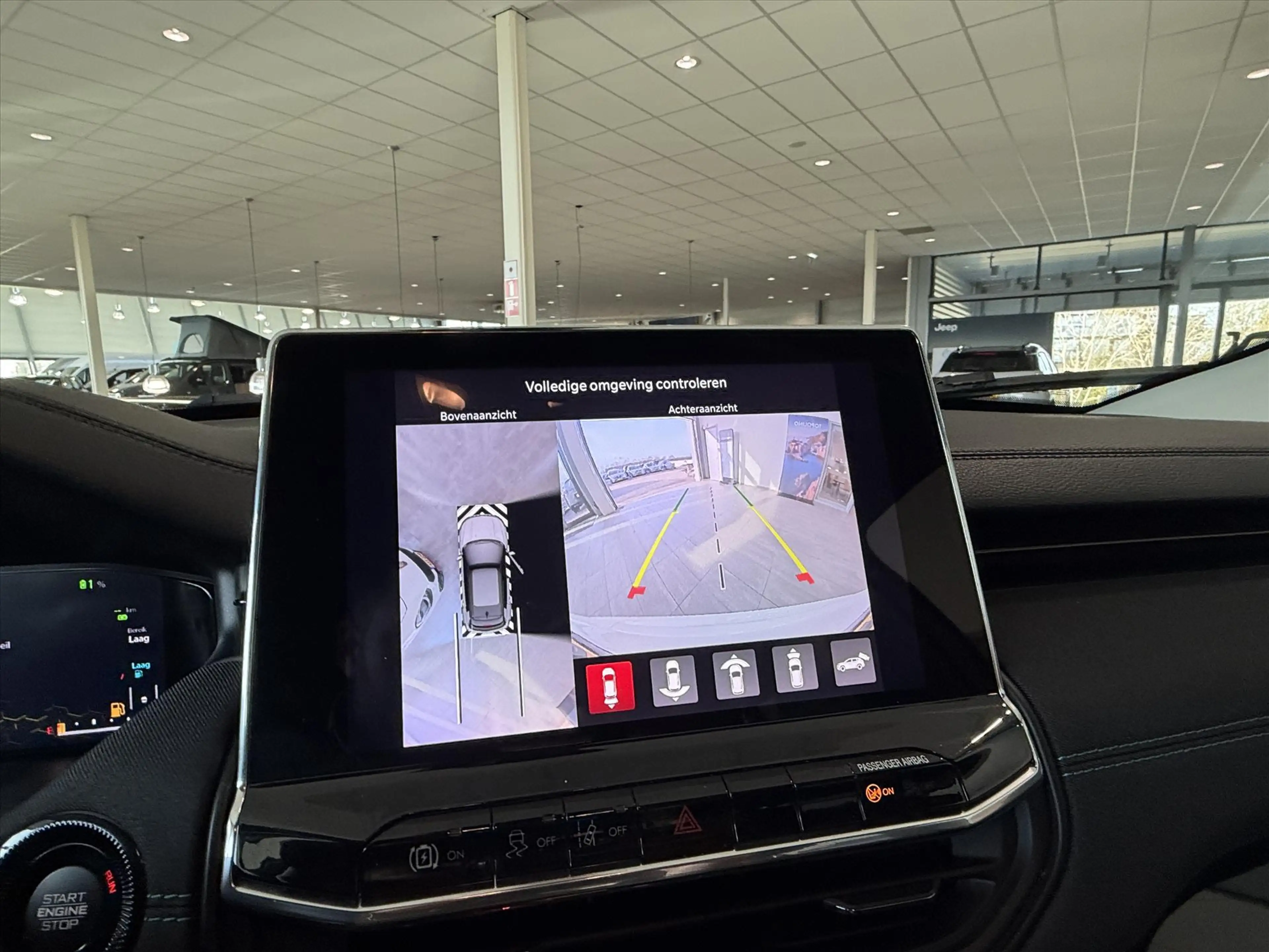 Jeep Compass 1.3T PHEV 4XE 240pk EAWD Automaat Upland Navigatie — photo 10