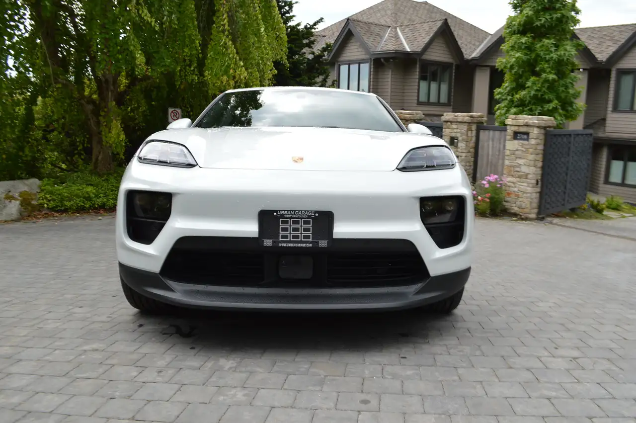 Porsche Macan снимка Porsche Macan