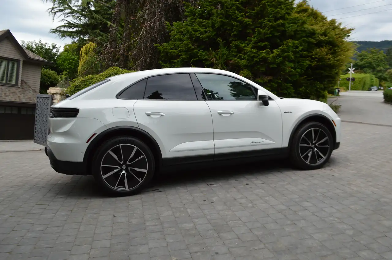 Porsche Macan снимка Porsche Macan