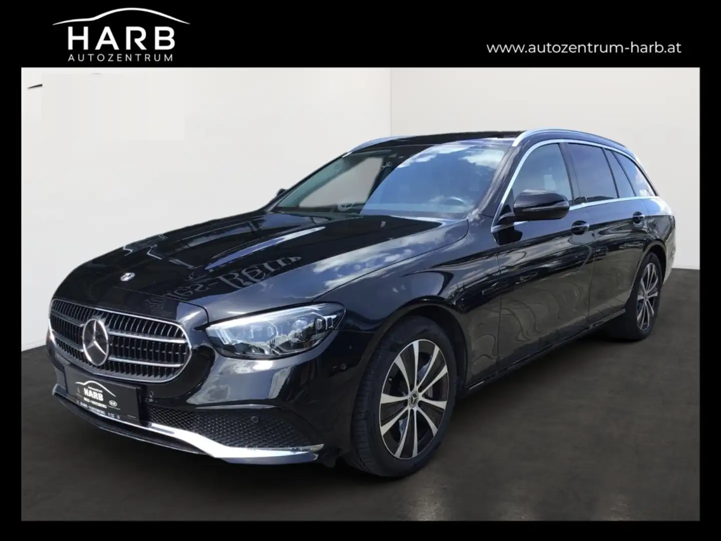 Mercedes-Benz E 300 de Schwarz - 1
