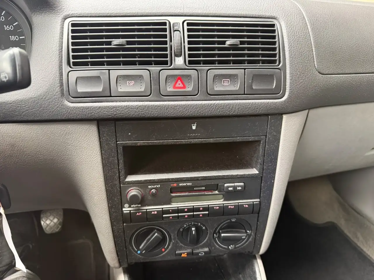 Volkswagen Golf 1.4 5Trg.-Klima-Allwetter-Tüv&Öl Neu, foto 11