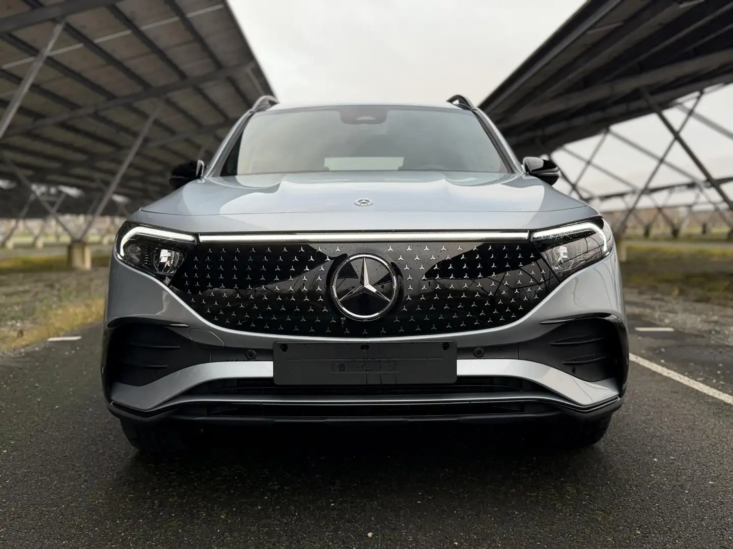 Mercedes-Benz EQB 250 250+ Business Solution AMG 71 kWh | Night | Panora Ezüst - 2