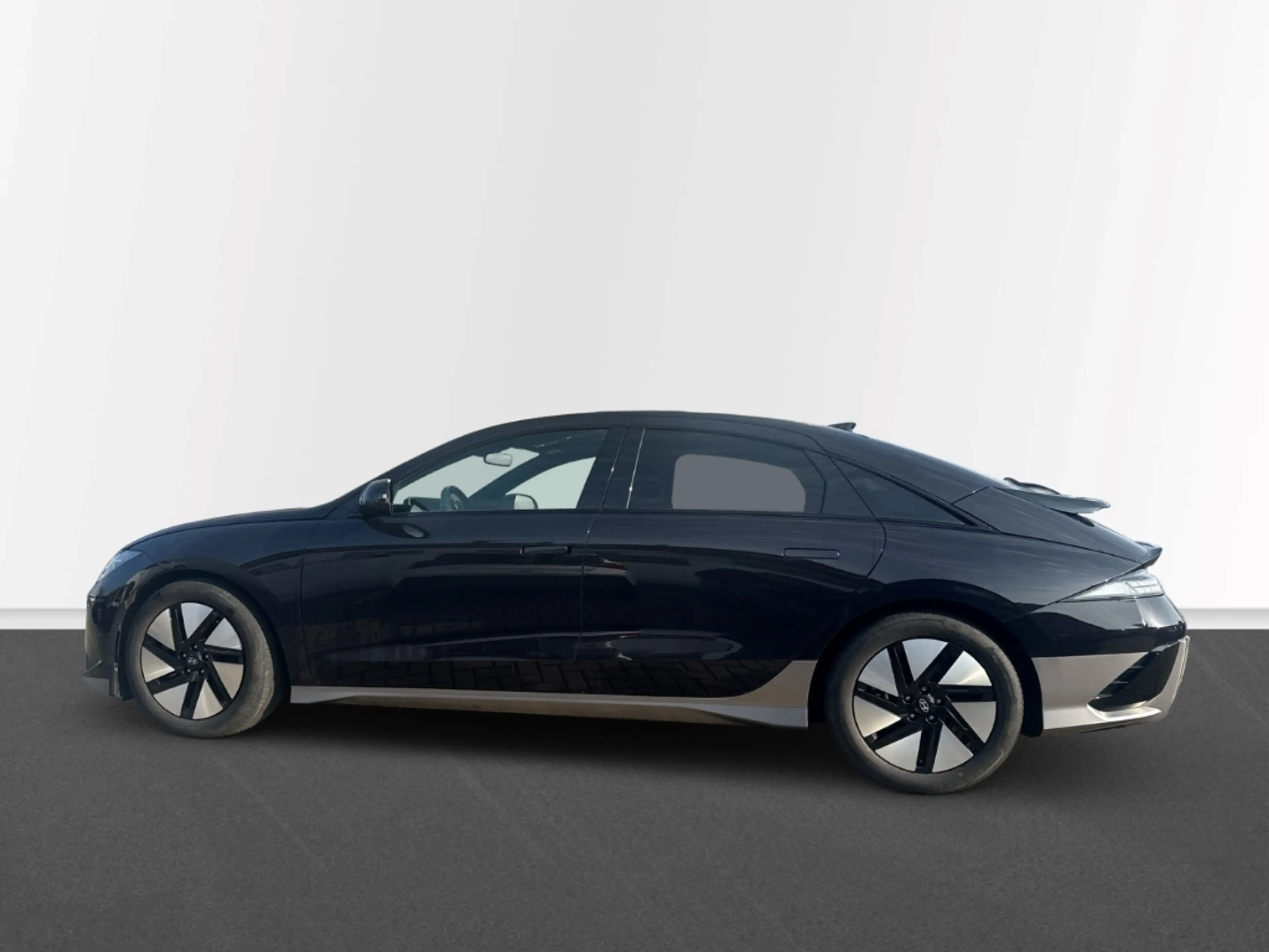Hyundai IONIQ 6 Techniq Heckantrieb Navi Leder Klimasitze — photo 2