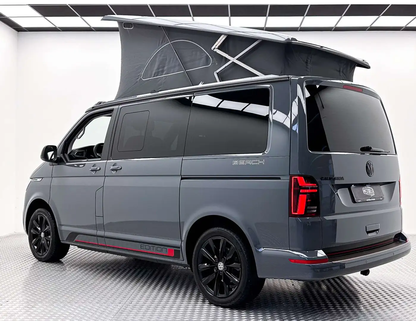 Volkswagen T6.1 California beach tour edition - 1