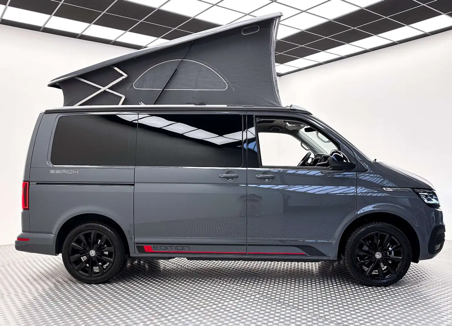 Volkswagen T6.1 California beach tour edition - 2