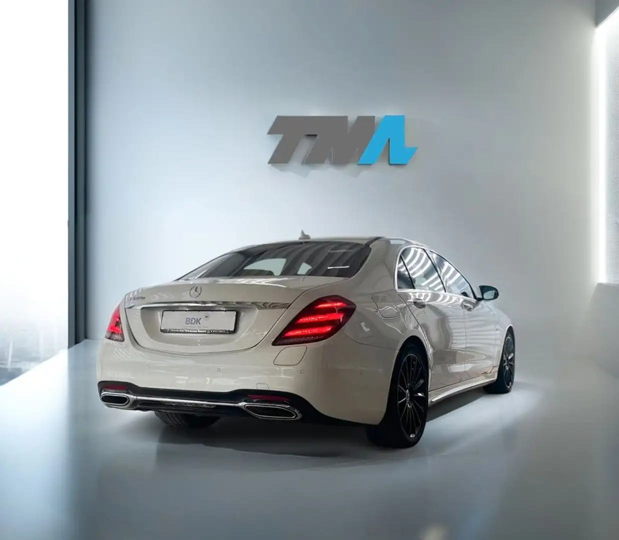 Mercedes-Benz S 560 e  L  Entertainment-Paket TV PANO Blanc - 2