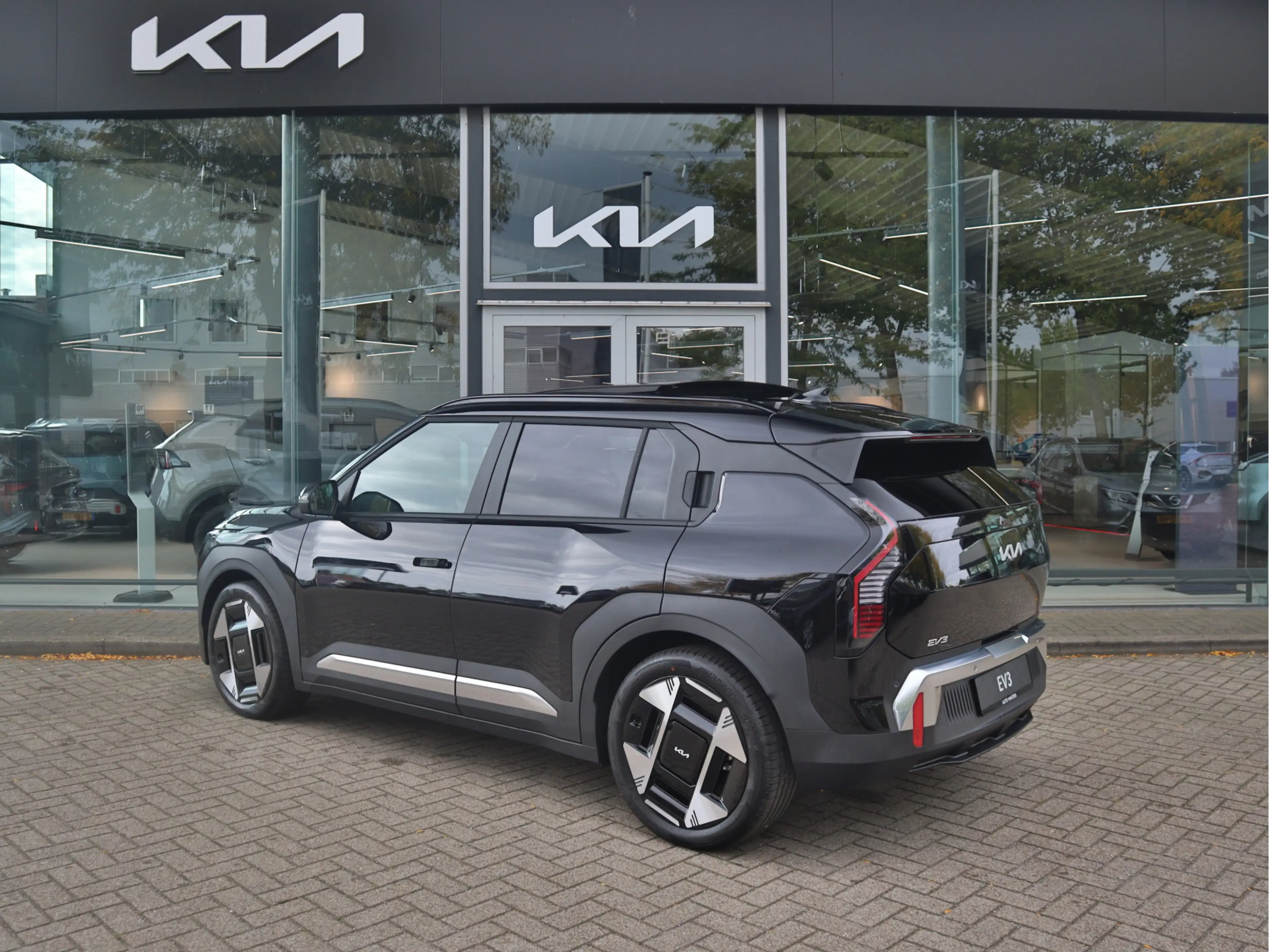 Kia EV3 Plus Advanced 58.3 kWh | Navigatie | Stoel+Stuurve — photo 3