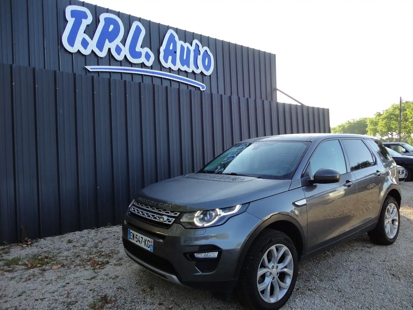 Land Rover Discovery Sport 2.0 TD4 180CH HSE LUXURY AWD BVA MARK III Gris - 1