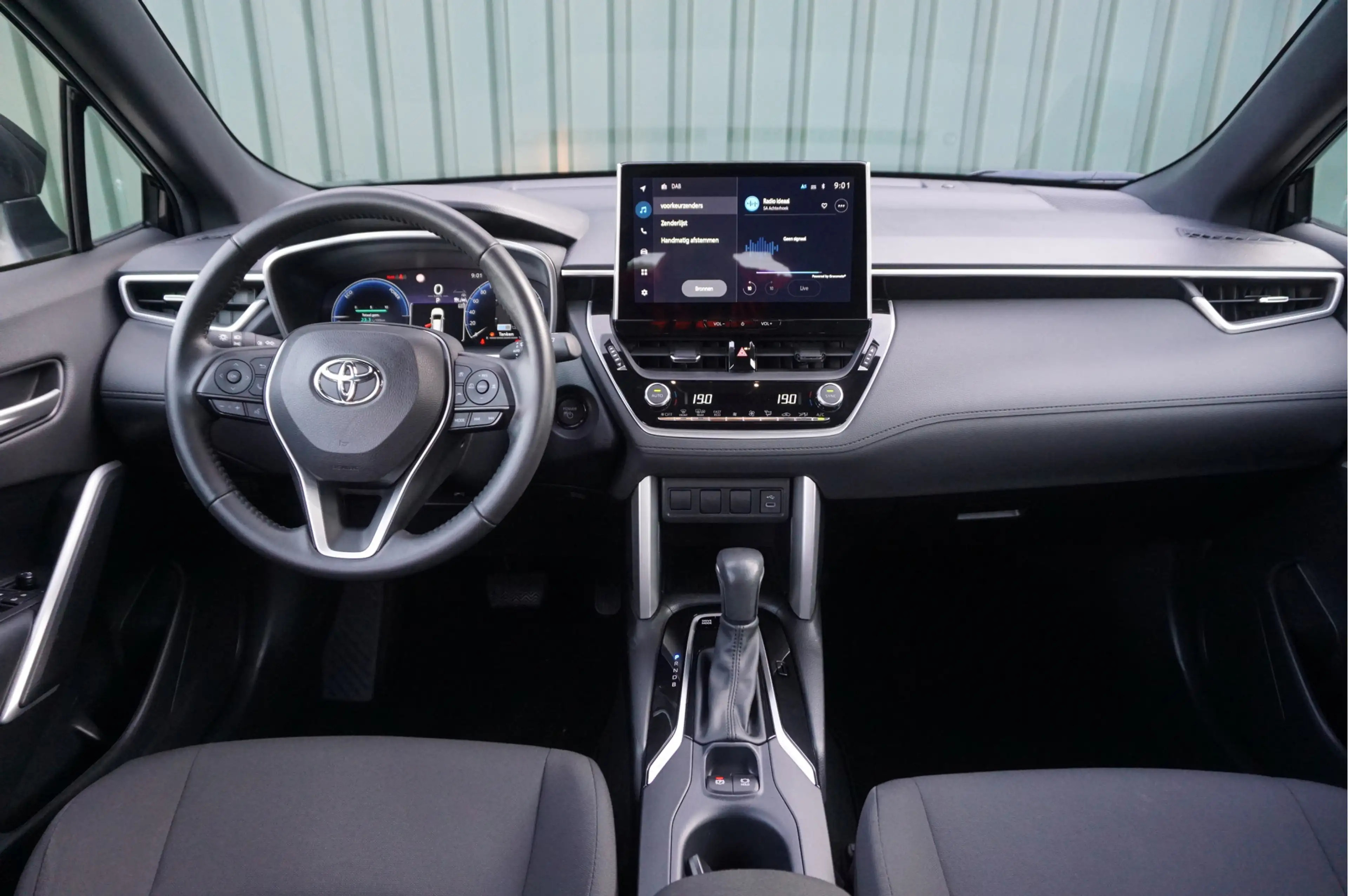 Toyota Corolla Cross Hybrid 140pk Active + Camera/ Carplay/ Cruise/ LED — photo 9