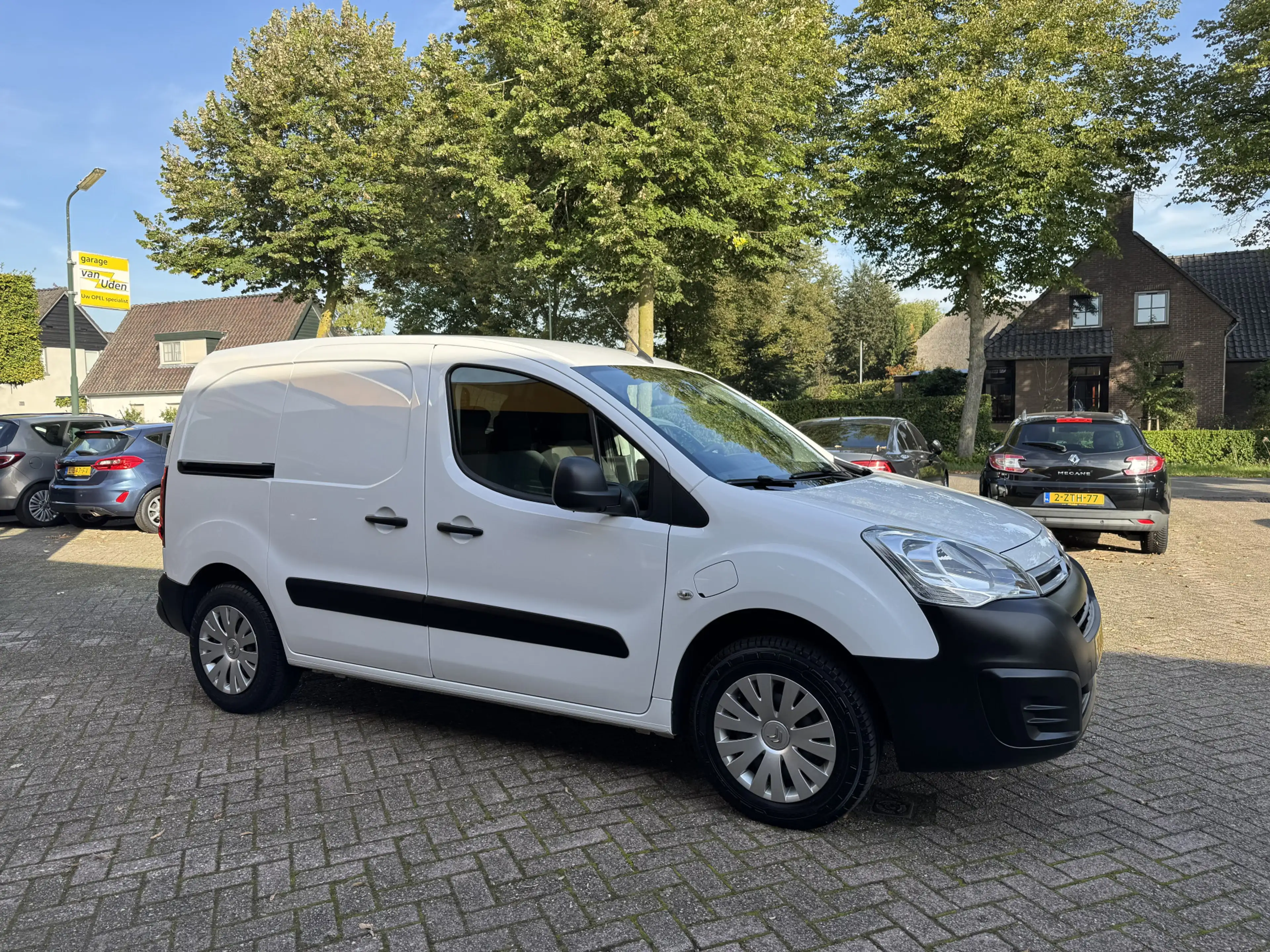 Citroen Berlingo Full Electric Club 3Pers Airco Camera — photo 13