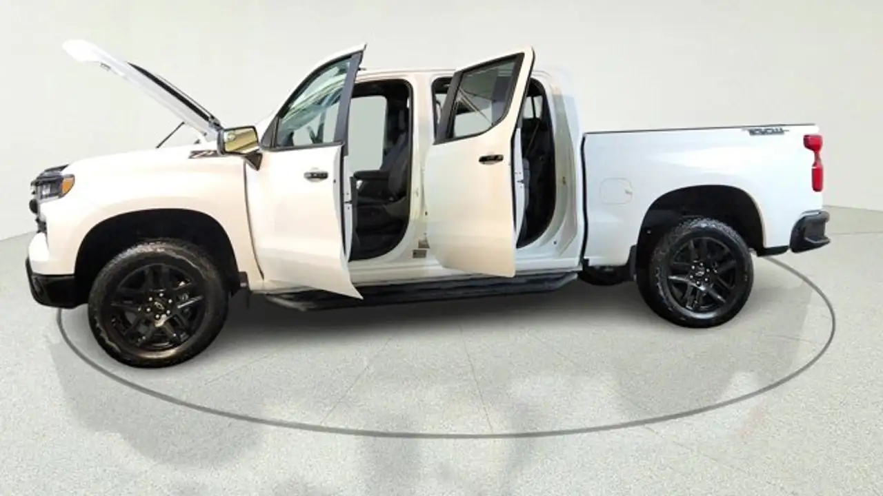 Chevrolet Silverado 1500 снимка Chevrolet Silverado 1500