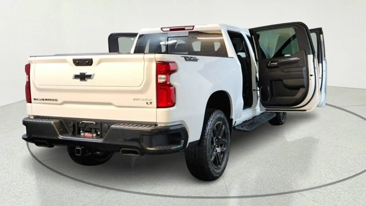 Chevrolet Silverado 1500 снимка Chevrolet Silverado 1500