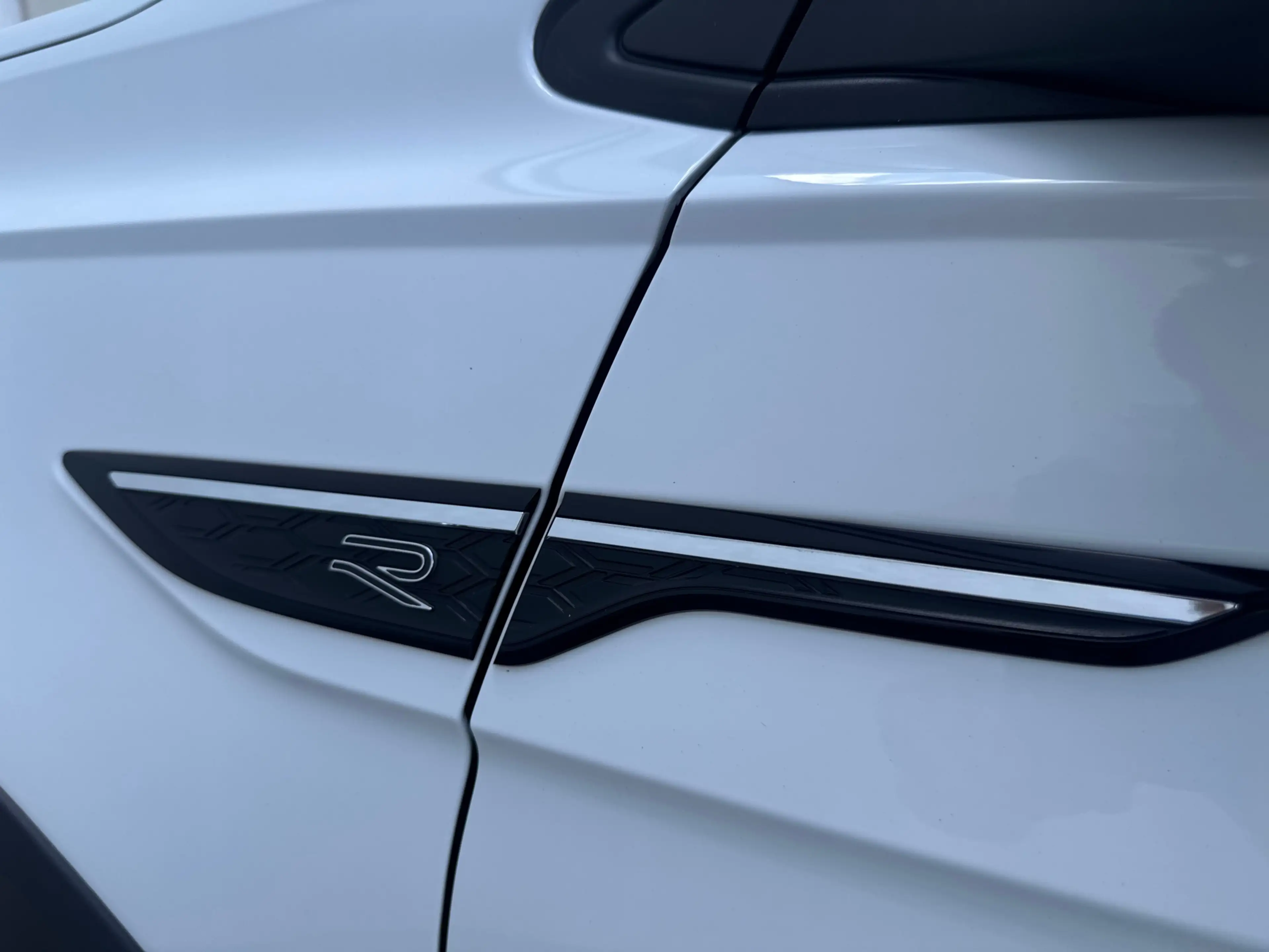 Volkswagen Taigo 1.0 TSI R-Line ACC CAMERA PANO DAK APPLE CAR PLAY — photo 33