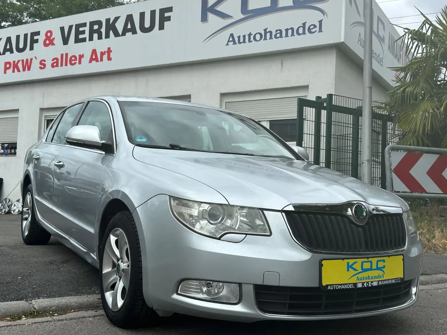 Skoda Superb Ambition Silber - 1