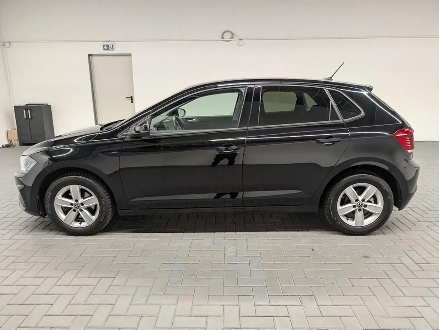 Volkswagen Polo Join LED/Navi/SHZ/Kam/Tempomat Schwarz - 2