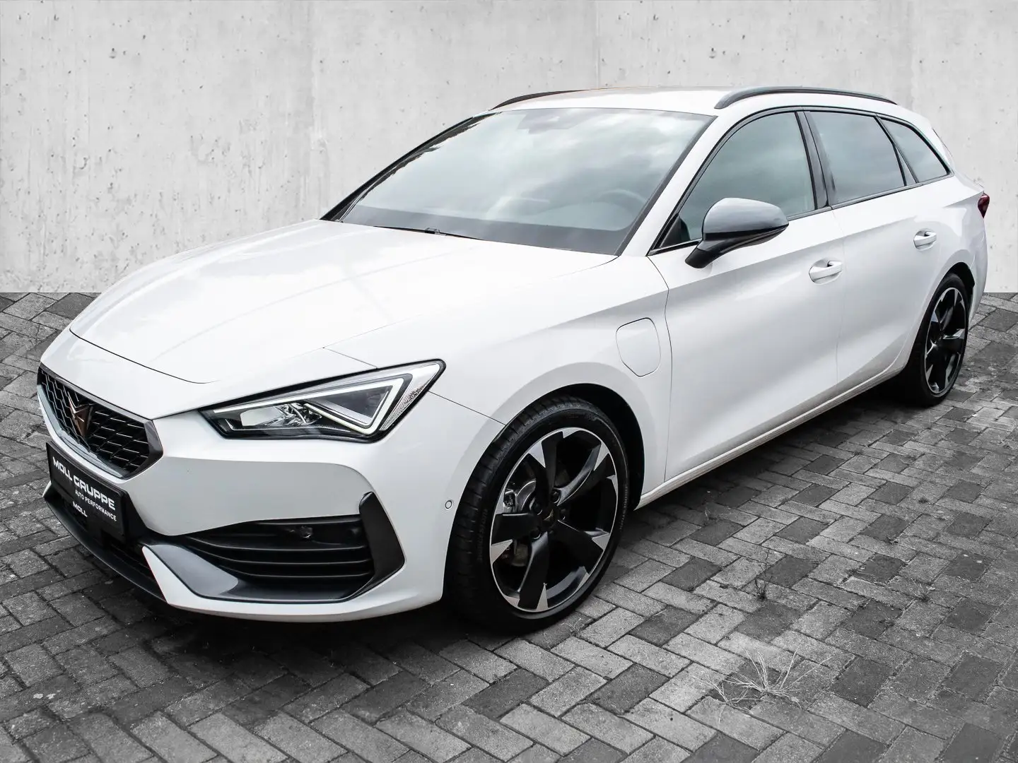 CUPRA Leon Sportstourer 1.4 Hybrid DSG ACC AHK AUT FLA Weiß - 1