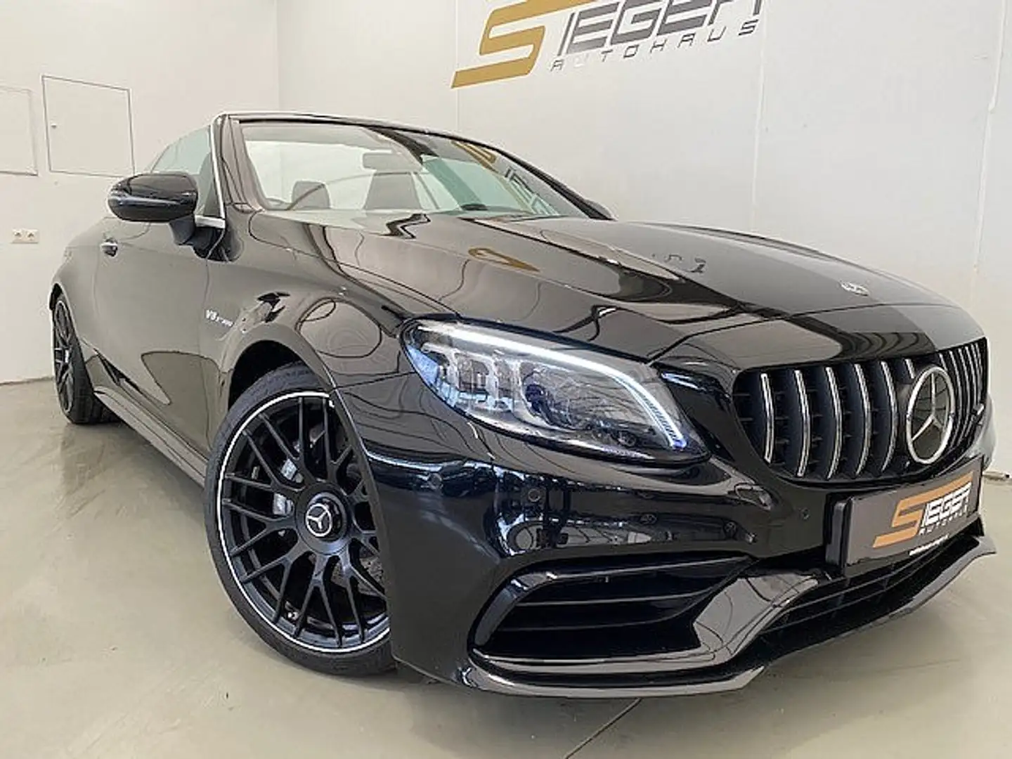 Mercedes-Benz C 63 AMG Cabrio Aut. Schwarz - 1