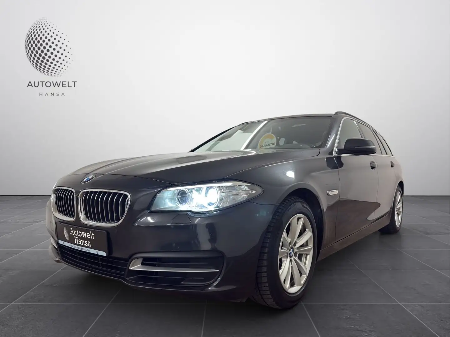 BMW 525 d /1.HD/DAKOTA/PANO/XEN/AHK/MWST./ 6-GANG Grau - 1