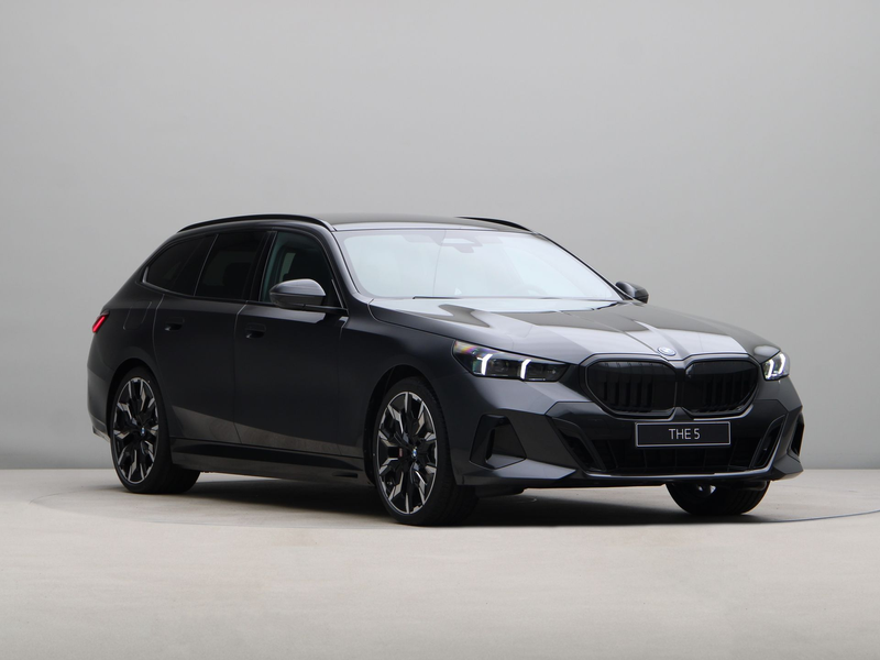 BMW 550 5 serie Touring 550e xDrive — photo 7