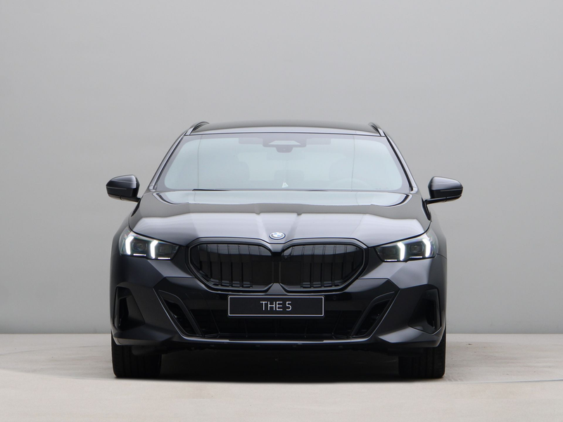 BMW 550 5 serie Touring 550e xDrive — photo 6