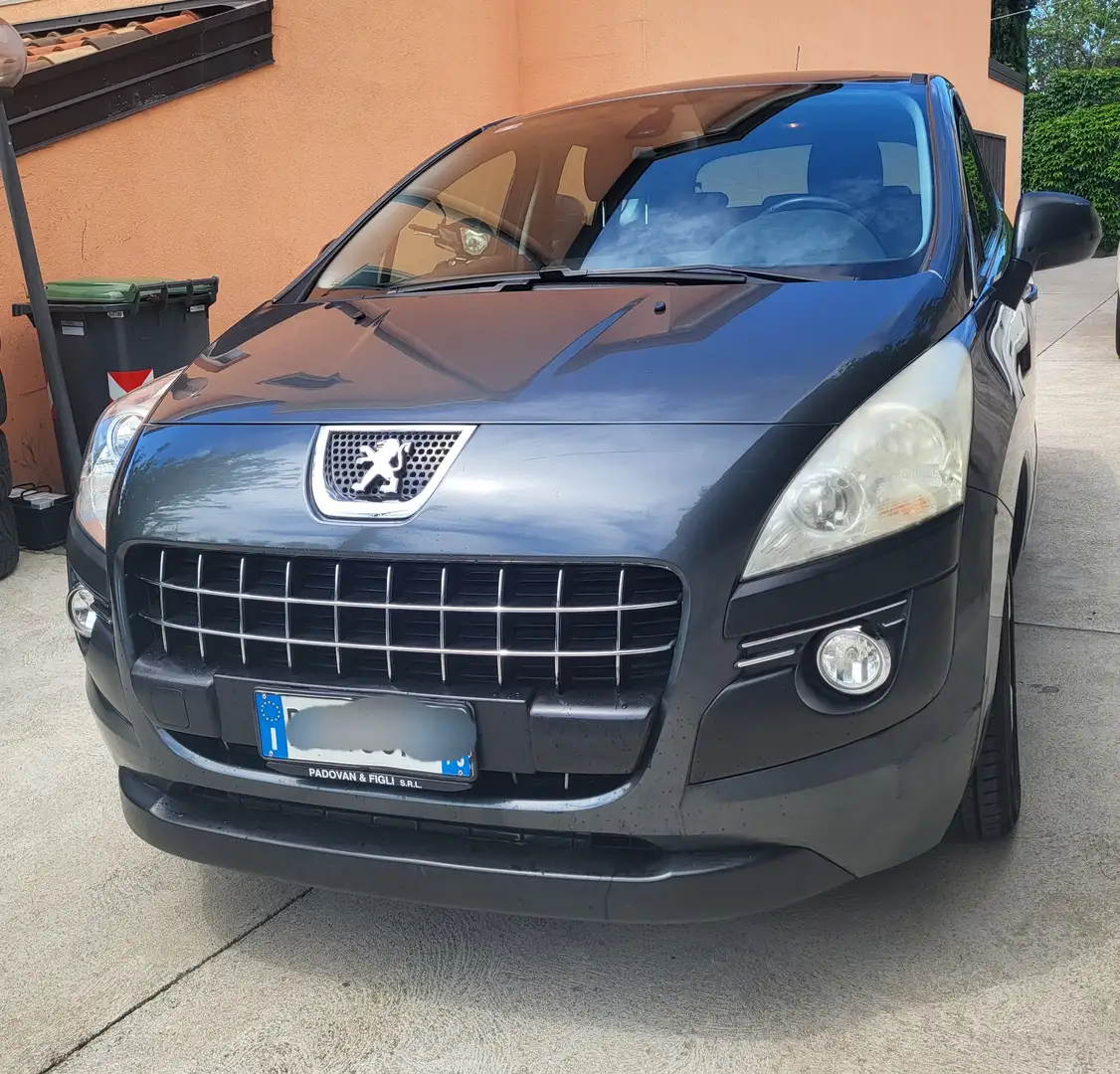 Peugeot 3008 Grigio - 2