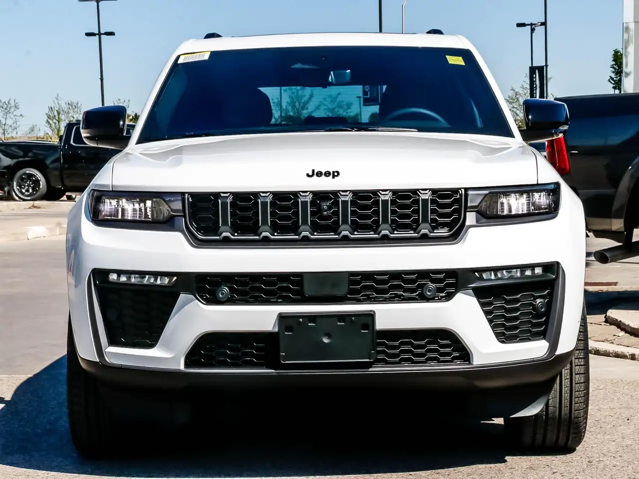 Jeep Grand Cherokee photo Jeep Grand Cherokee