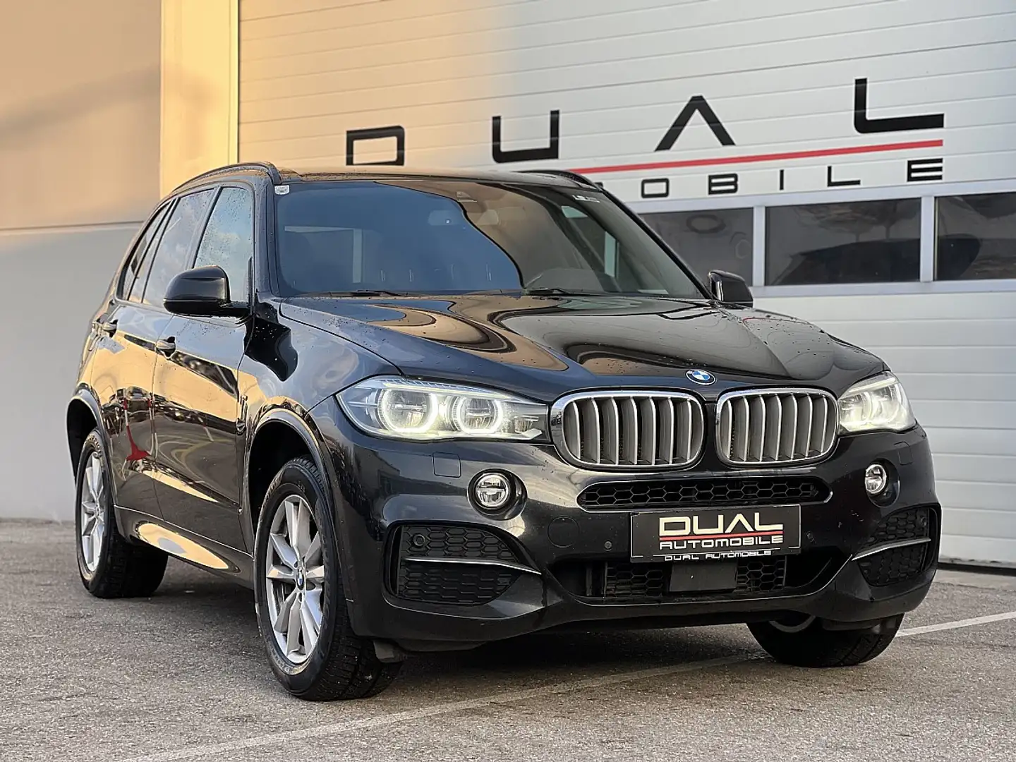 BMW X5 xDrive40d Aut.|M-PAKET|LED|ACC|AHK|NAVI Schwarz - 2