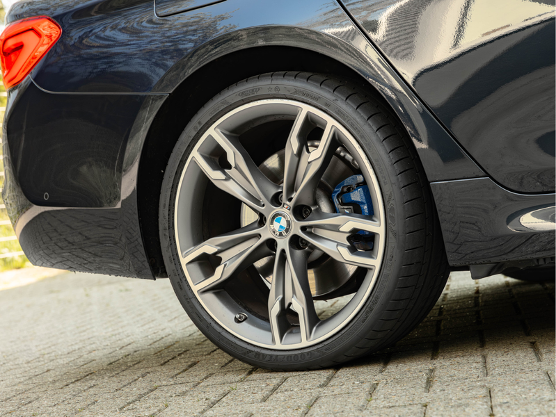 BMW 540 5-serie Touring 540i xDrive M-Sport - Pano - Activ — photo 13