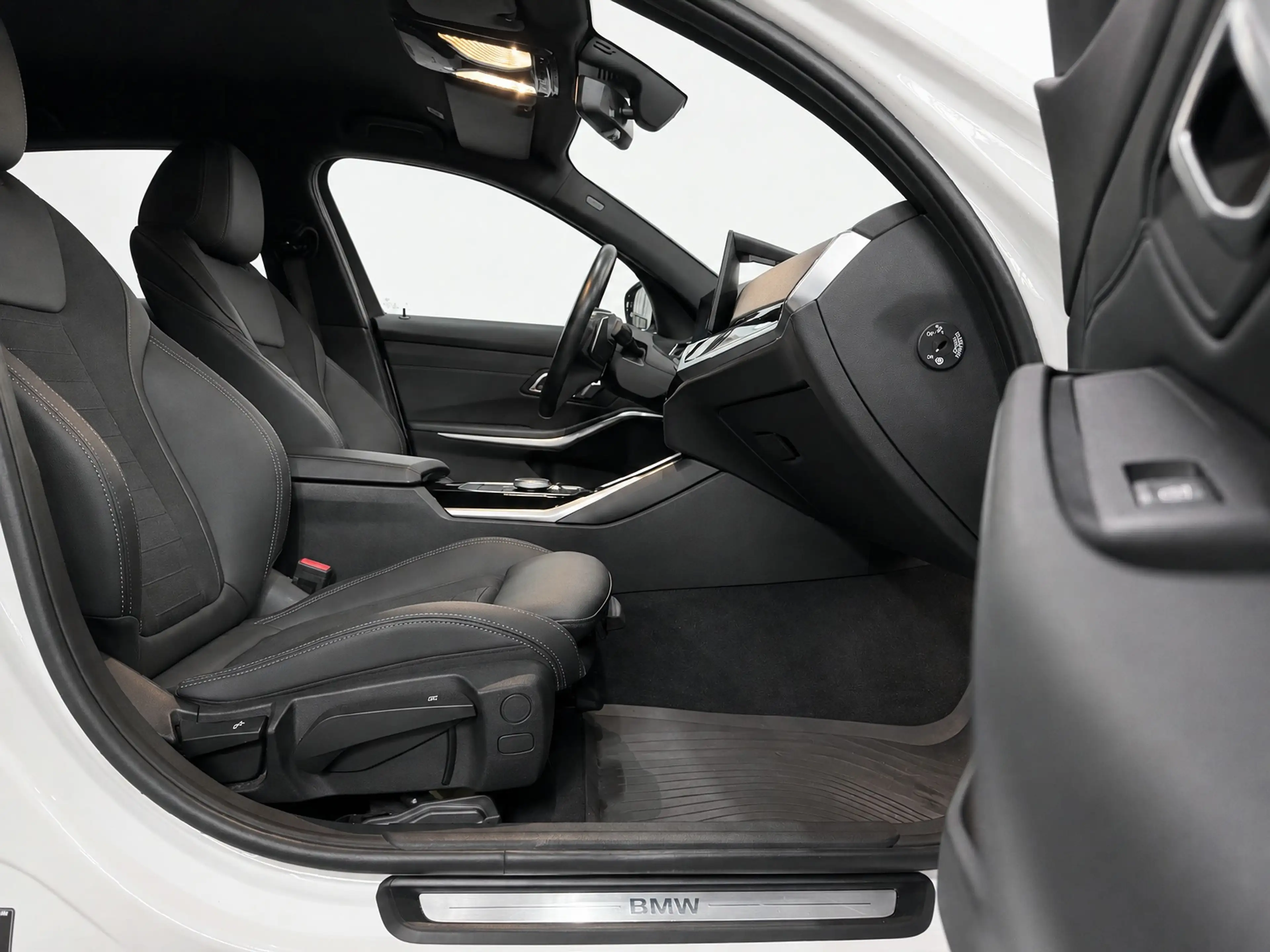 BMW 320 3-serie Touring 320i'Adaptive cruise Stoelverwarmi — photo 9