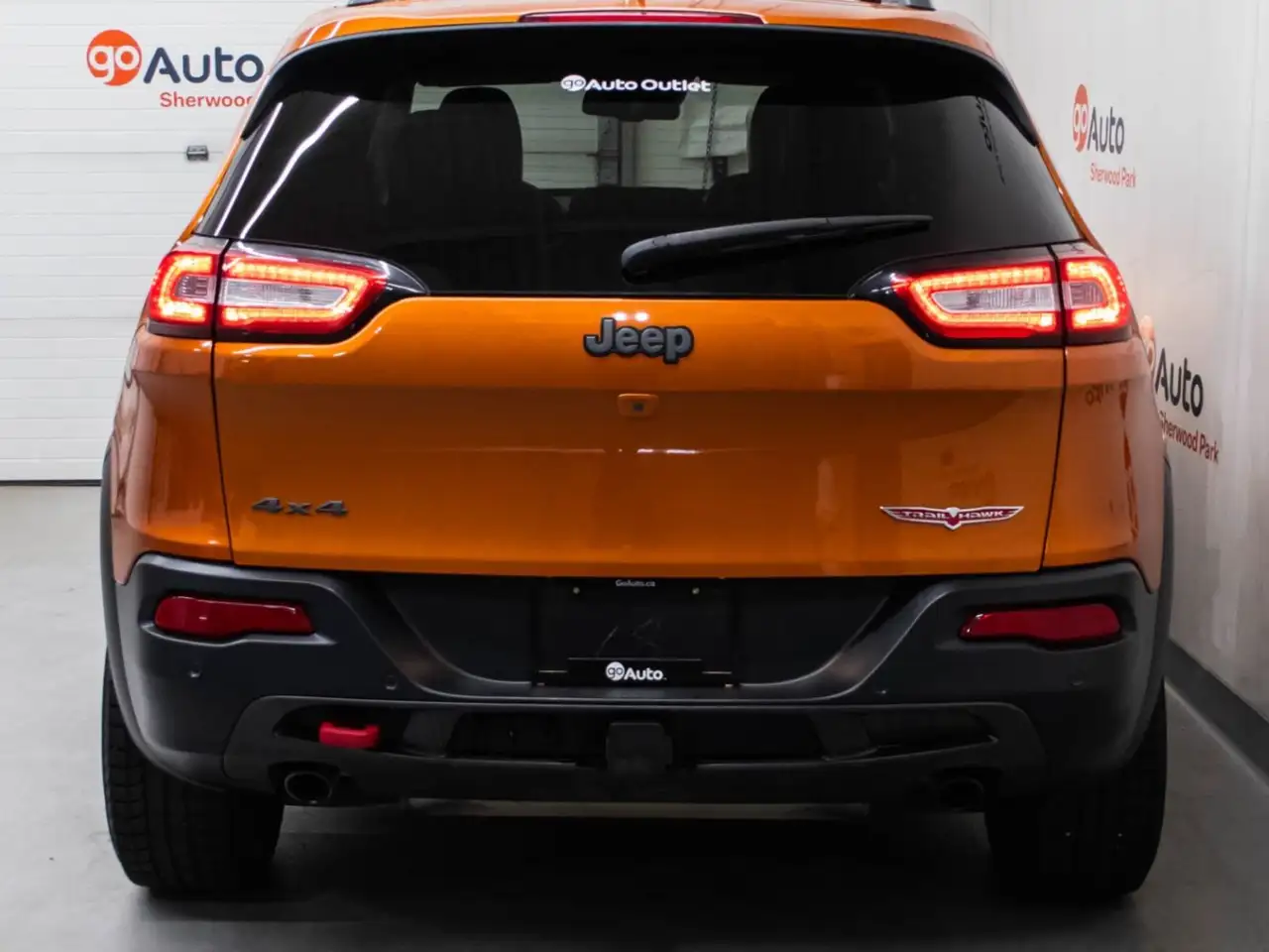 Jeep Cherokee снимка Jeep Cherokee
