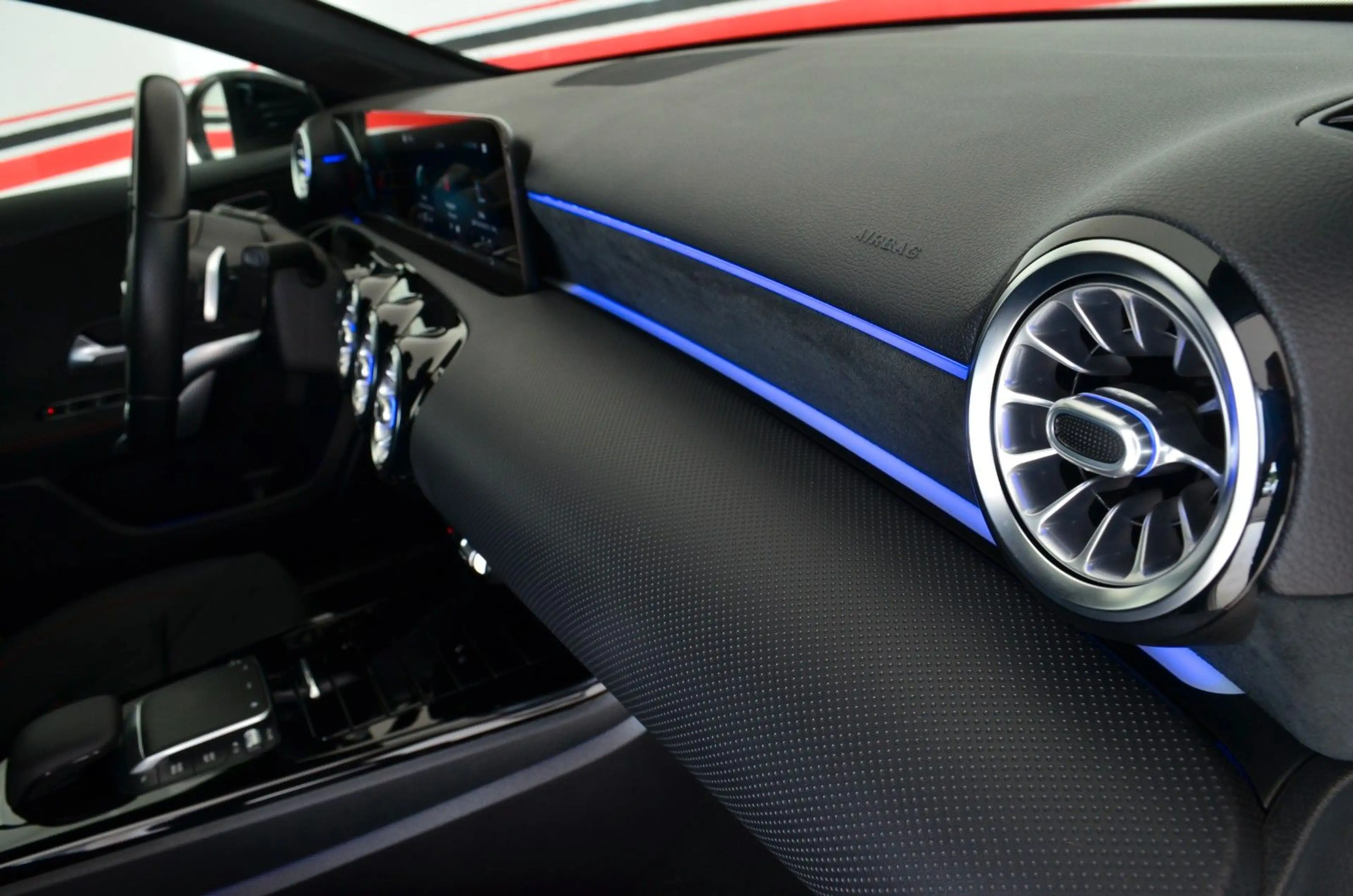 Mercedes-Benz A 220 4Matic AMG | Night | LED | Navi | 18`Alu — photo 23