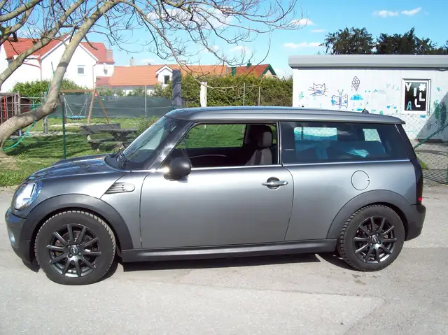 MINI One Clubman