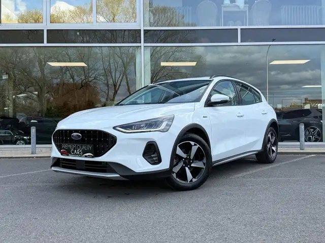 Ford Focus MHEV / ZETEL & STUURVERWARMING / CARPLAY / NAVI /