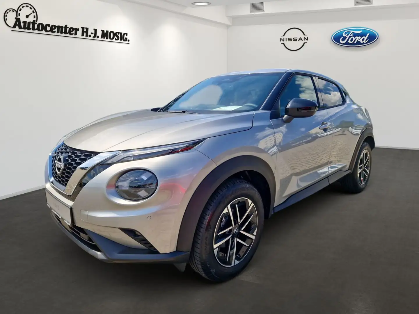 Nissan Juke N-Connecta WinterPaket Silber - 2