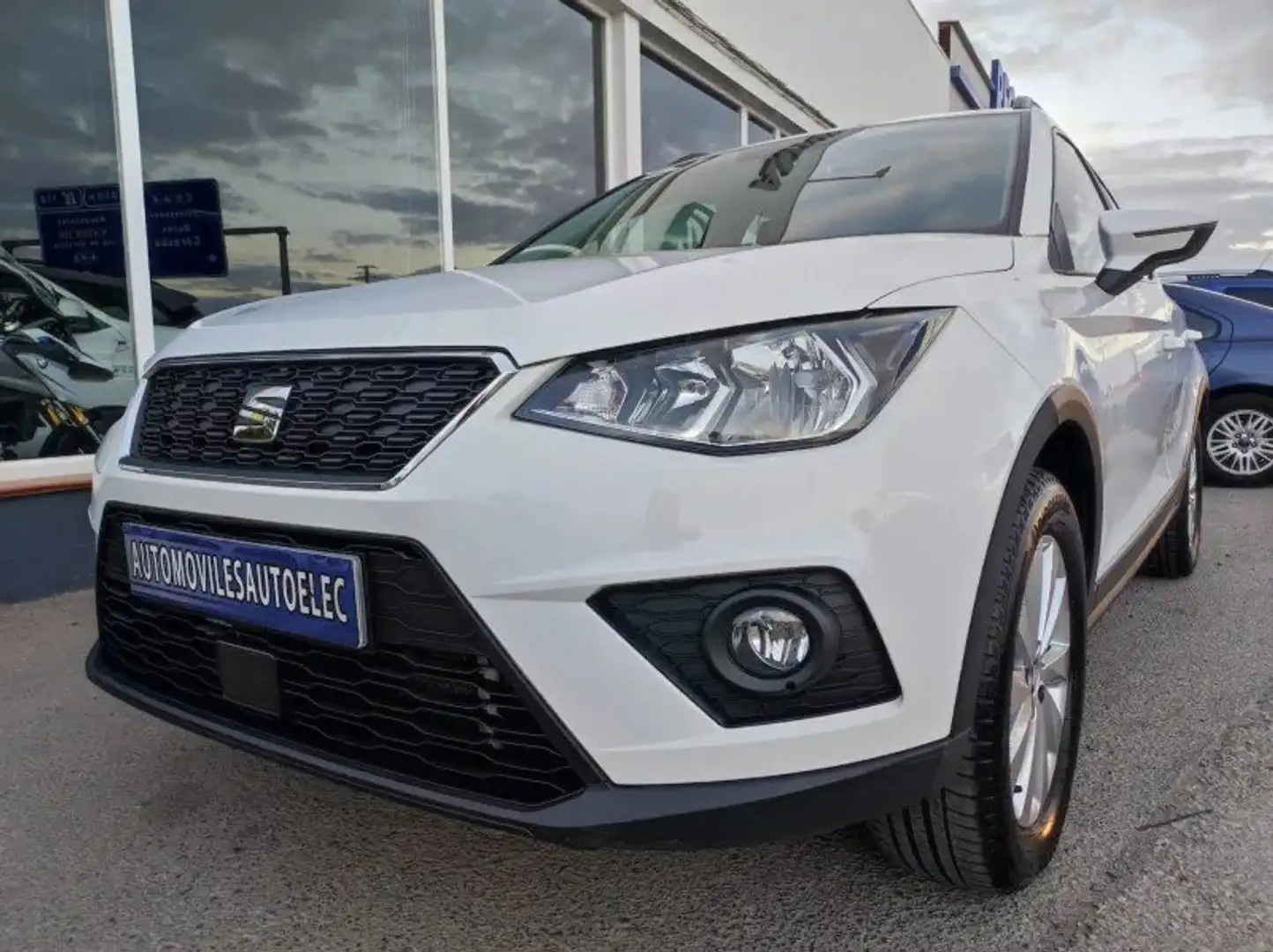 SEAT Arona 1.6 AMT 95 CV I Blanco - 1