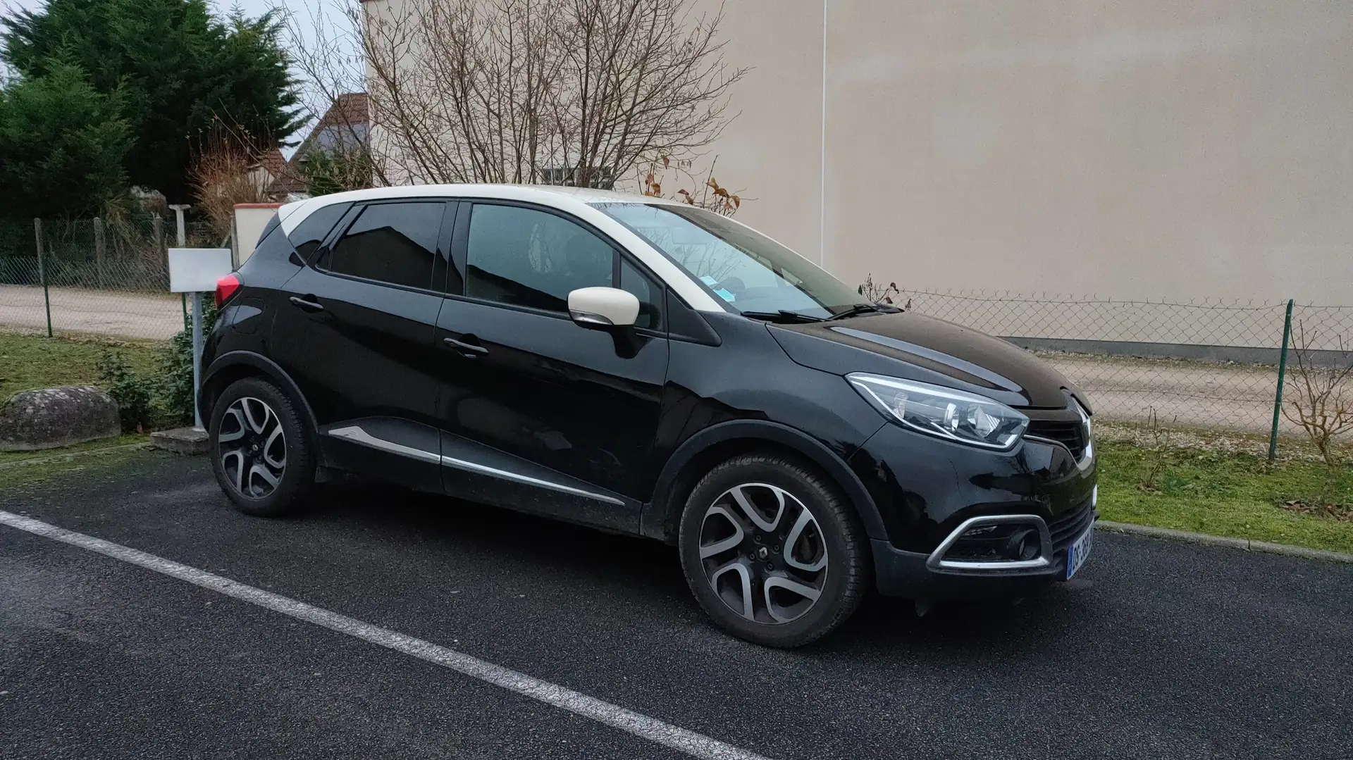 Renault Captur dCi+90+Energy+S Noir - 1