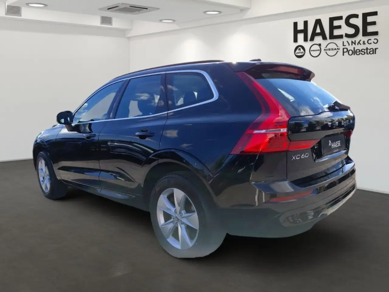 Volvo XC60 B4 Core 2WD el.AHK AHK-el. klappb. Navi Digitales, миниатюра 7