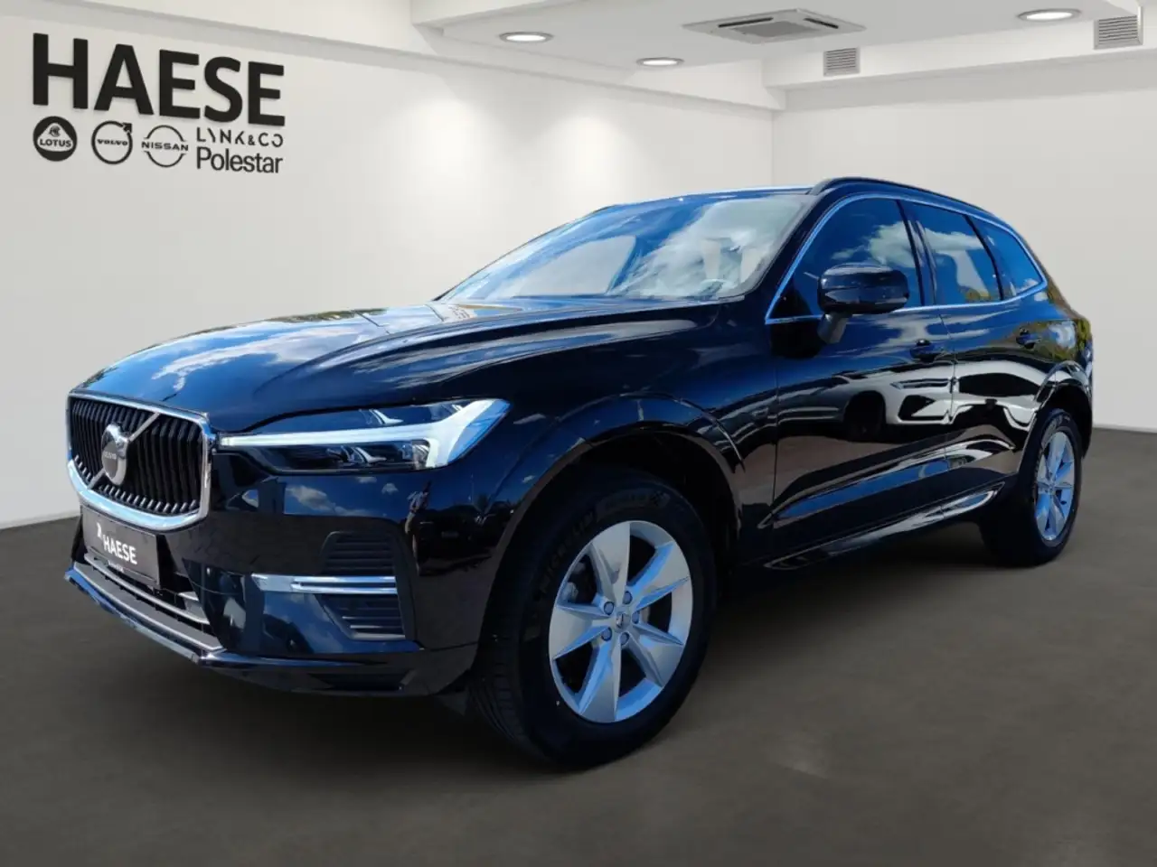 Volvo XC60 B4 Core 2WD el.AHK AHK-el. klappb. Navi Digitales