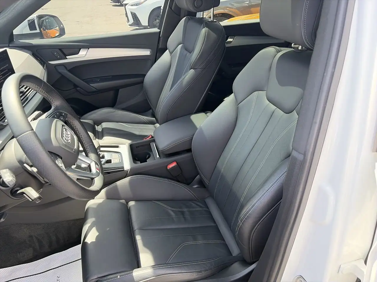 Audi Q5 снимка Audi Q5