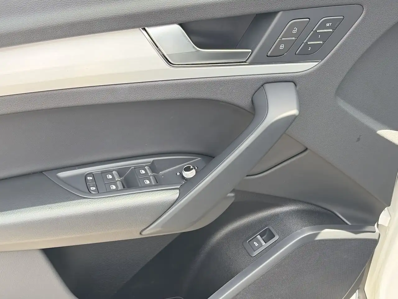 Audi Q5 снимка Audi Q5