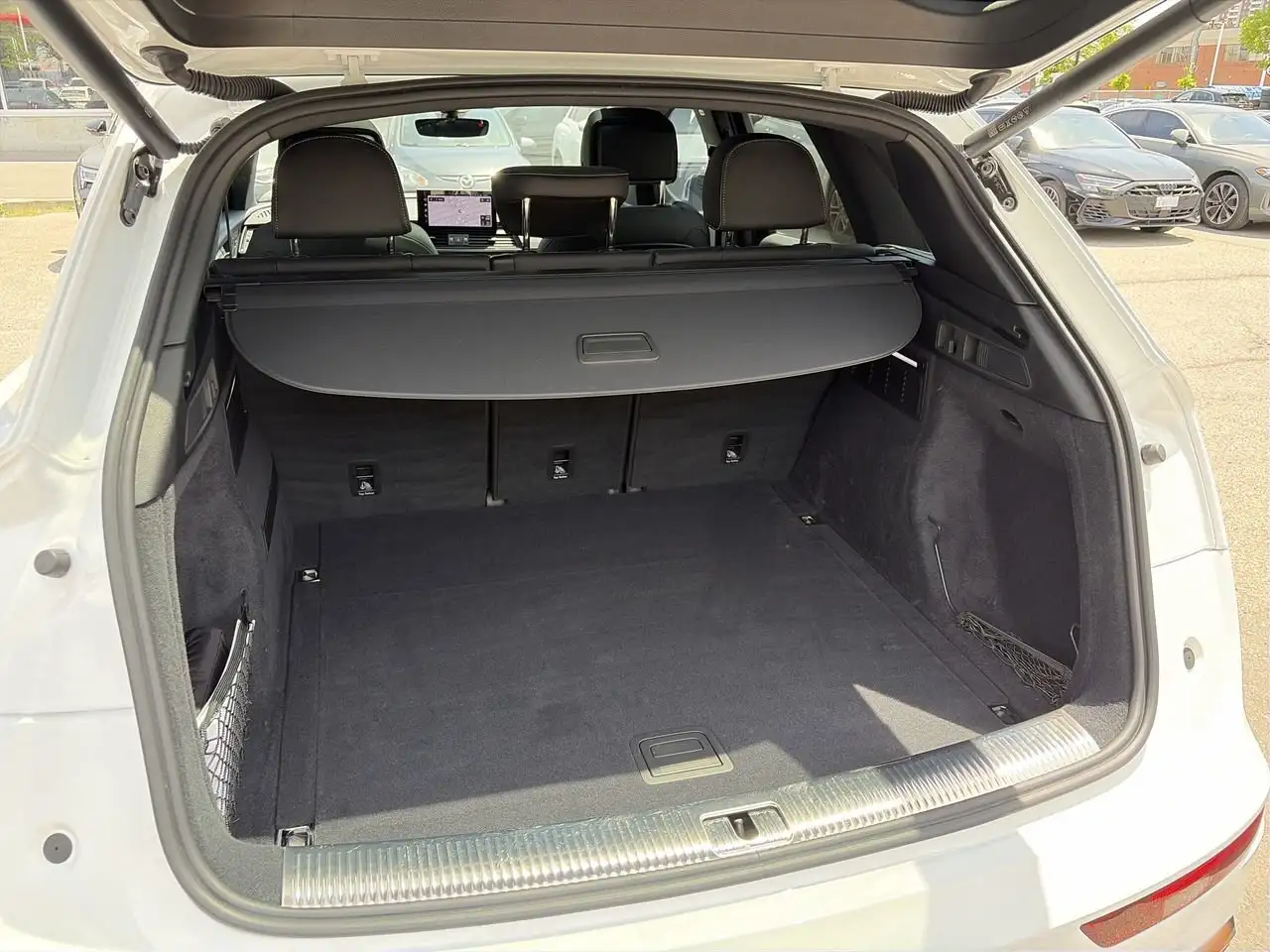 Audi Q5 снимка Audi Q5