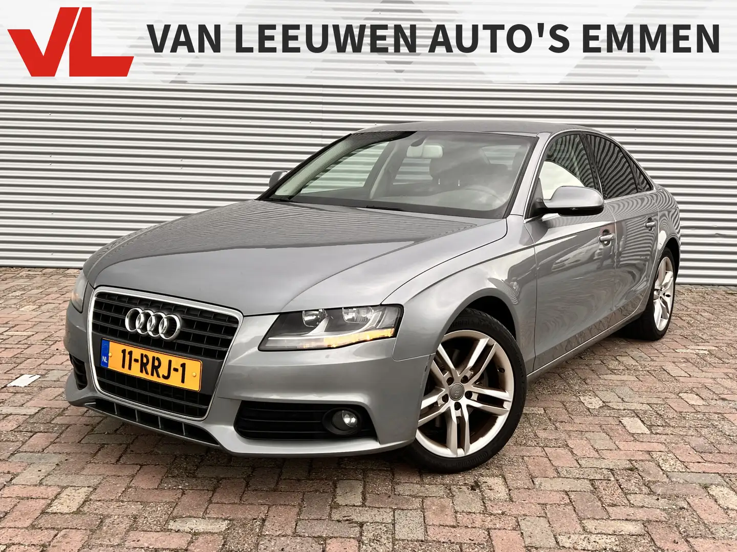 Audi A4 Limousine 2.0 TFSI Pro Line Business | Nieuw Binne Grijs - 1