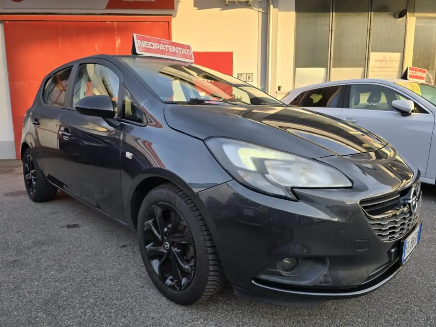 Opel Corsa 1.4 90CV GPL Tech 5 porte b-Color OK NEOPATENTATI Grigio - 1